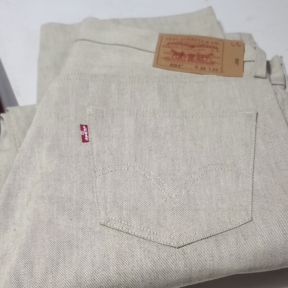 Levi's Cream Straight Jeans Premium Denim